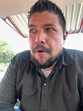 Snapshot of cfomega4592 chatting on 11.20.25 cfomega4592 online show from 11.20.25