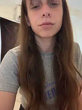 Snapshot of LittleJulietta chatting on 09.20.25 LittleJulietta online show from 09.20.25