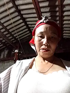 me-cute online show from 10.31.25