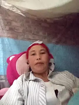 me-cute online show from 11.15.25