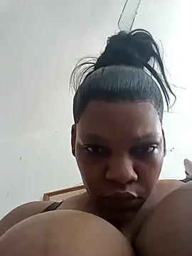 HappygalTheQueen online show from 03.25.26