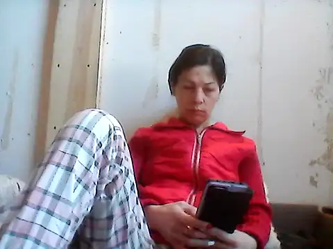 Snapshot of Milana38 chatting on 04.18.26 Milana38 online show from 04.18.26