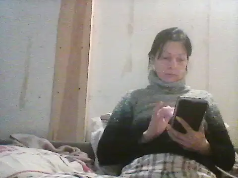 Snapshot of Milana38 chatting on 05.01.26 Milana38 online show from 05.01.26