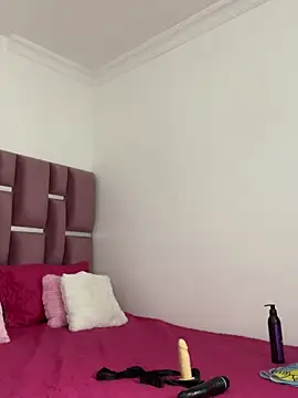 Sophia moons online show from 10.09.25