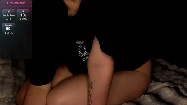 Snapshot of Dllqq chatting on 03.15.26 Dllqq online show from 03.15.26