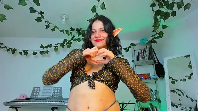 Snapshot of AriannaSoul chatting on 09.27.25 AriannaSoul online show from 09.27.25