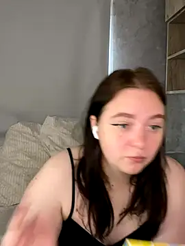 SoniaNovara online show from 09.20.25