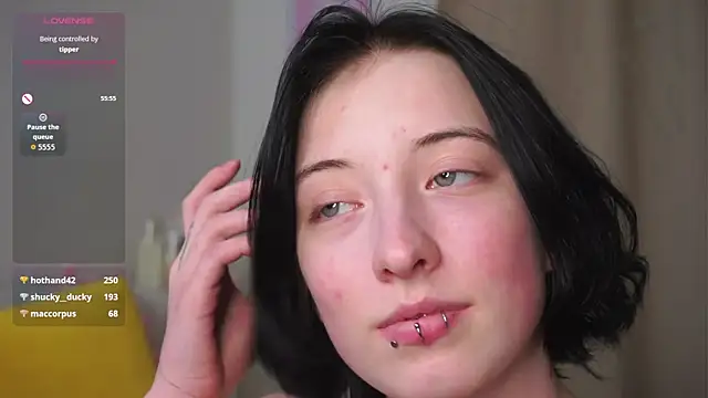 JuanaFriesz online show from 04.01.26