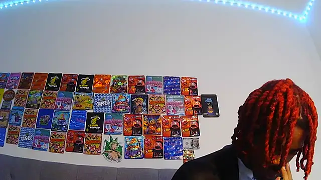 Snapshot of risktakinndolo chatting on 09.12.25 risktakinndolo online show from 09.12.25