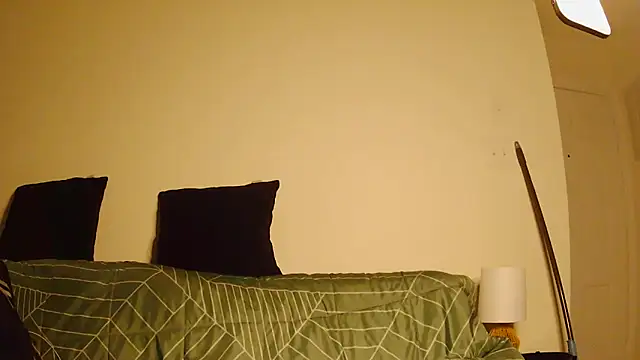 Snapshot of risktakinndolo chatting on 09.21.25 risktakinndolo online show from 09.21.25