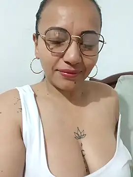 Snapshot of agatha_sluttylatina chatting on 02.08.26 agatha sluttylatina online show from 02.08.26