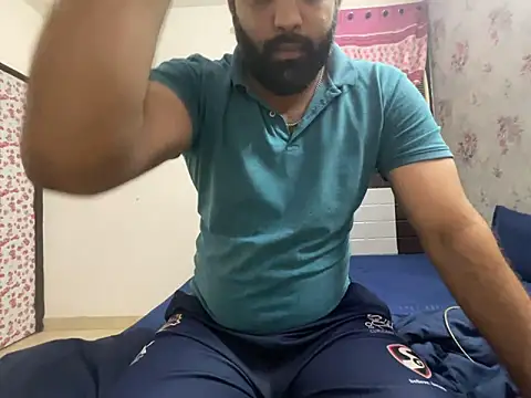 Snapshot of Hulk69000 chatting on 11.05.25 Hulk69000 online show from 11.05.25