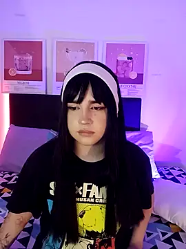 Snapshot of damienbeltmonth chatting on 09.23.25 damienbeltmonth online show from 09.23.25