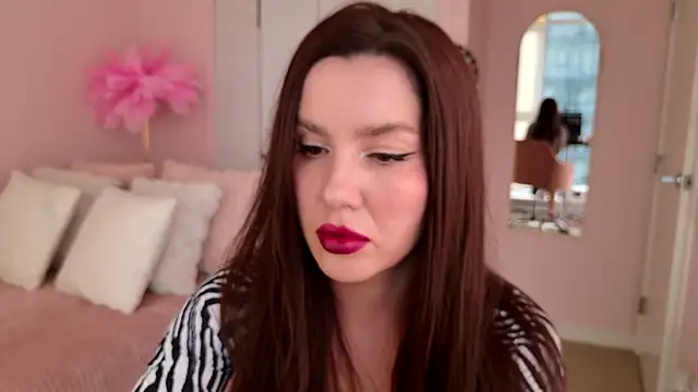 SirenSwitch online show from 11.19.25