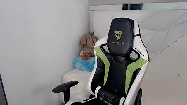 Austin col  online show from 10.09.25