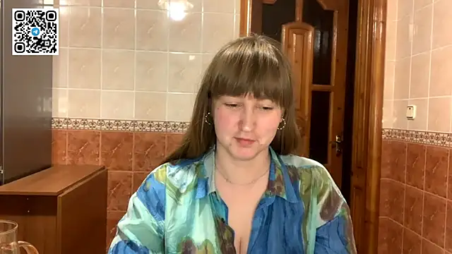 MaroonMoon  online show from 11.05.25