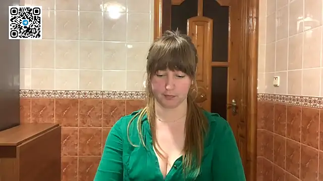 MaroonMoon  online show from 11.19.25