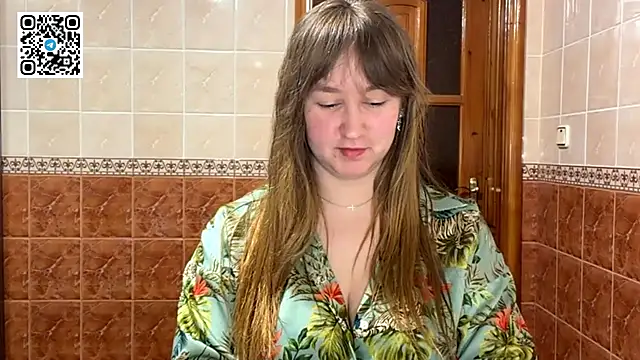 MaroonMoon  online show from 03.04.26