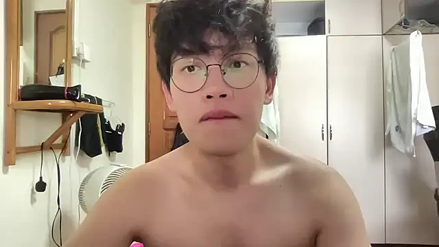 Passionatetwink2 online show from 11.09.25