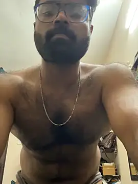 DJLOVE280825 online show from 10.10.25