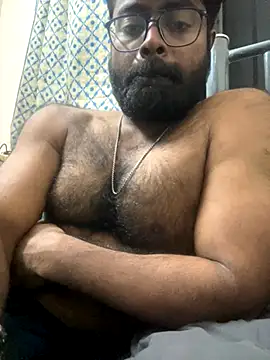 DJLOVE280825 online show from 10.28.25