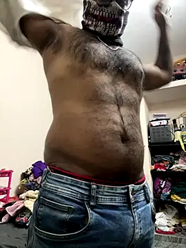 DJLOVE280825 online show from 12.17.25