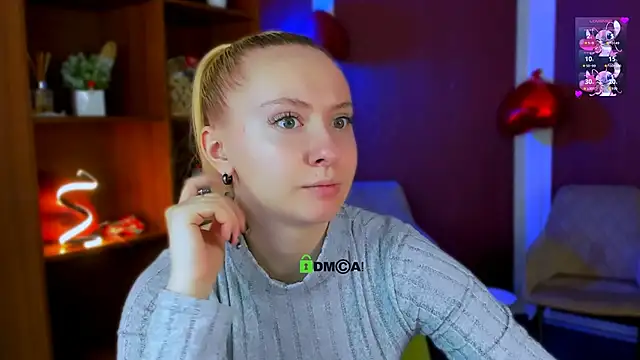 mila glow1 online show from 02.12.26