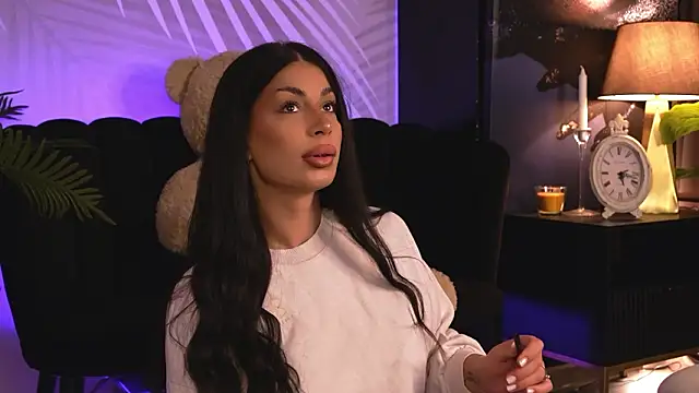 EvaRhea online show from 02.23.26