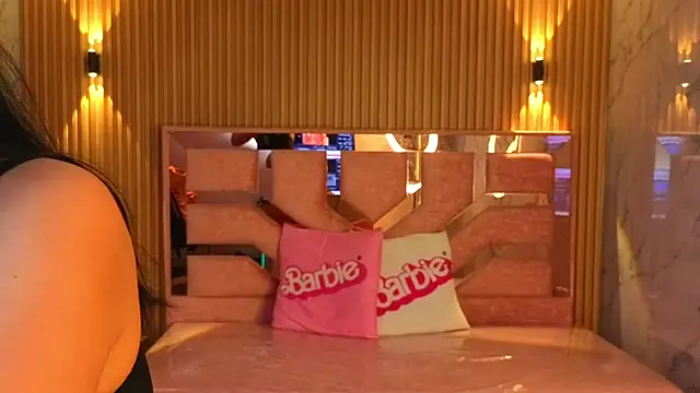 m eris s online show from 10.31.25