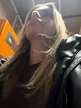 Snapshot of LollyShine chatting on 01.15.26 LollyShine online show from 01.15.26