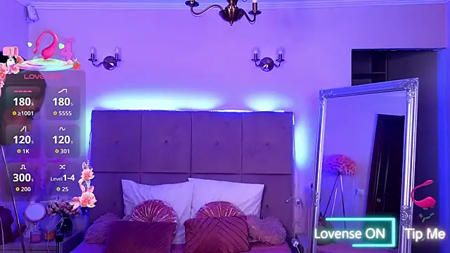 Snapshot of Nicole_Bond chatting on 01.13.26 Nicole Bond online show from 01.13.26