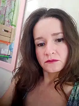 Snapshot of _anita_rojas chatting on 10.10.25  anita rojas online show from 10.10.25