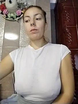 LenaBloomy online show from 10.08.25