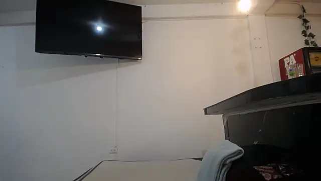 yohacriss online show from 09.11.25