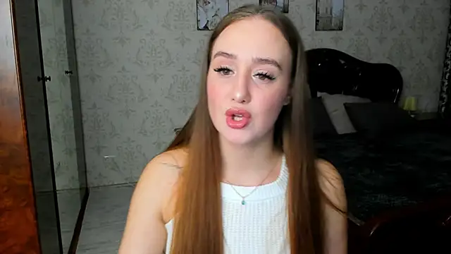 SabrinaCandi online show from 11.13.25