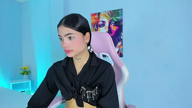 Snapshot of SammyRose_ chatting on 11.14.25 SammyRose online show from 11.14.25