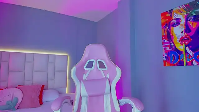 Snapshot of SammyRose_ chatting on 01.10.26 SammyRose online show from 01.10.26