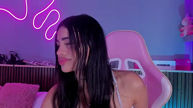 Snapshot of SammyRose_ chatting on 05.16.26 SammyRose online show from 05.16.26