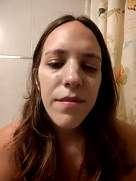Snapshot of lauflor chatting on 03.07.26 lauflor online show from 03.07.26