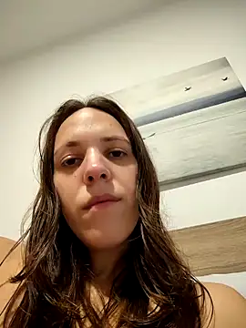 Snapshot of lauflor chatting on 05.01.26 lauflor online show from 05.01.26