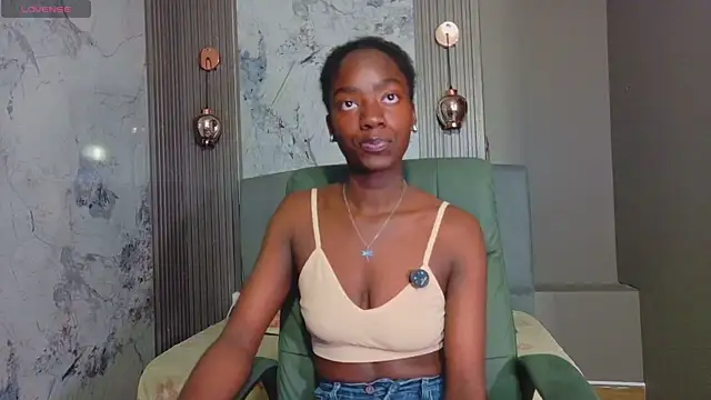 katia green1 online show from 11.13.25