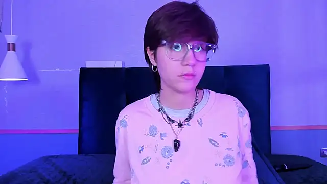 Tsuki Maru online show from 03.03.26