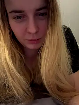 ellieen online show from 10.28.25