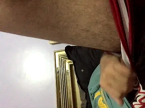 FlungBergenia online show from 11.07.25