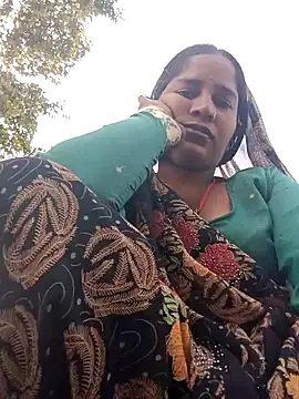 Hot Seema83 online show from 10.19.25