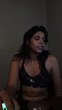 Maricamposs online show from 02.28.26