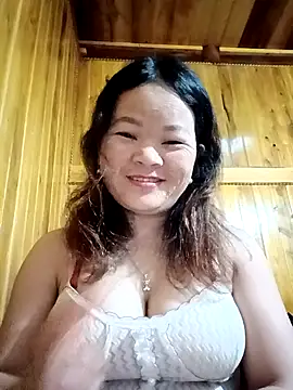 Snapshot of ctm-cute chatting on 04.21.26 ctm-cute online show from 04.21.26