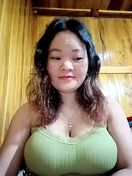Snapshot of ctm-cute chatting on 04.23.26 ctm-cute online show from 04.23.26