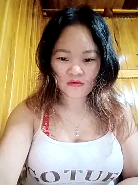 Snapshot of ctm-cute chatting on 04.29.26 ctm-cute online show from 04.29.26