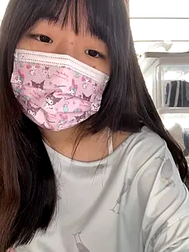 Snapshot of xx_Ojou_xx chatting on 12.18.25 xx Ojou xx online show from 12.18.25